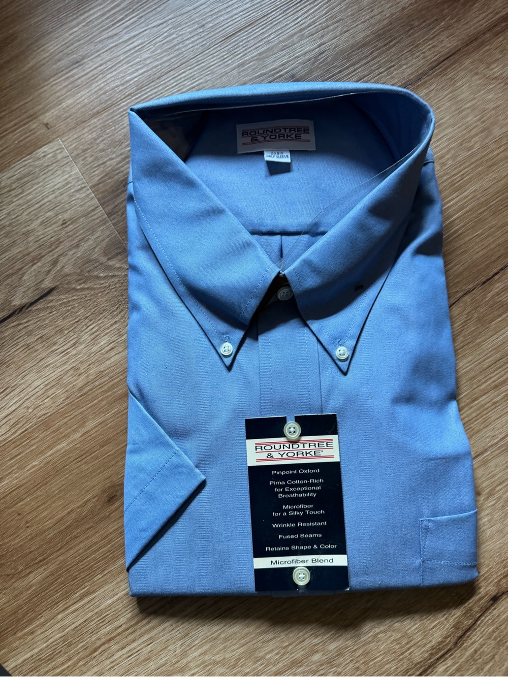 Roundtree & Yorke Light Blue Button-Down Dress Shirt